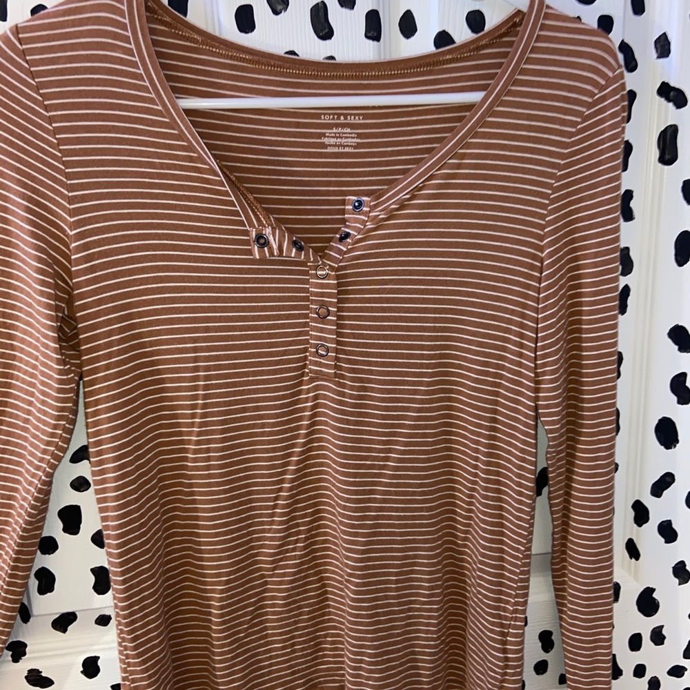 american eagle shirt